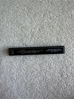 KVD Everlasting Liquid Lipstick - Classic Deep Red